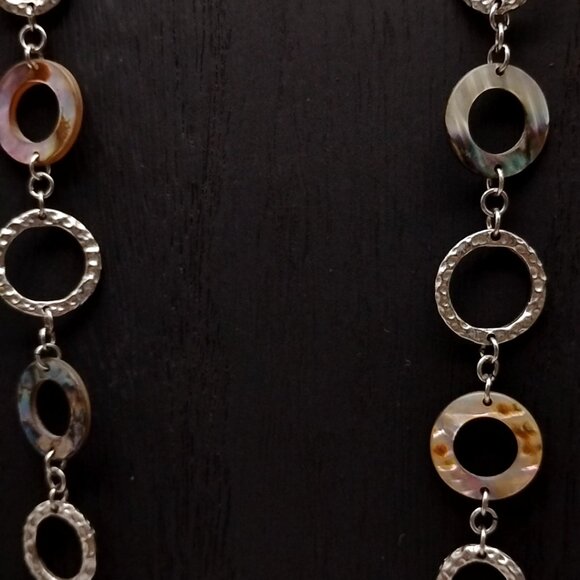 Long Lia Sophia Abalone and Silver-tone Loop Chain Necklace - Picture 7 of 15